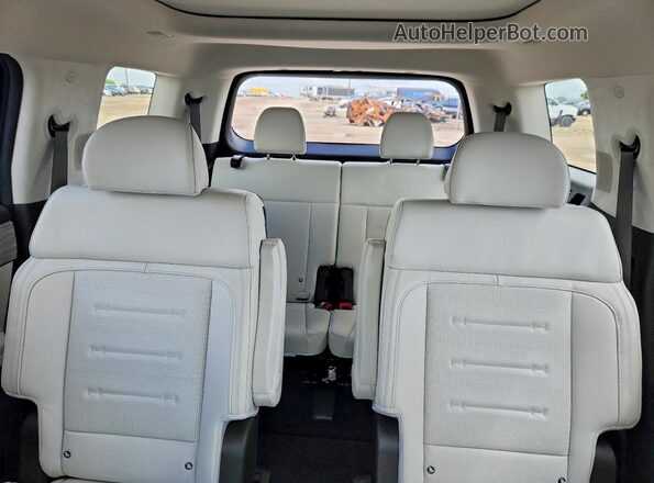5NMP54GL9RH046480 2024 HYUNDAI SANTA Black Rear seats view