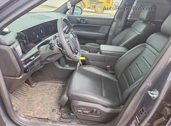 5NMP5DGL3SH084356 2025 HYUNDAI SANTA Gray Вид салону спереду