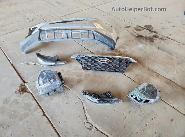 5NMS23AD9KH084313 2019 HYUNDAI SANTA Silver 