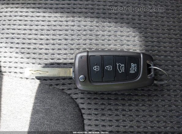 5NMS2CAD5KH083563 2019 HYUNDAI SANTA FE Silver Առջևի վահանակի տեսք