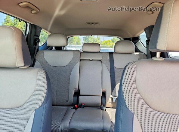 5NMS33AD0KH038723 2019 HYUNDAI SANTA White უკანა სავარძლების ხედი