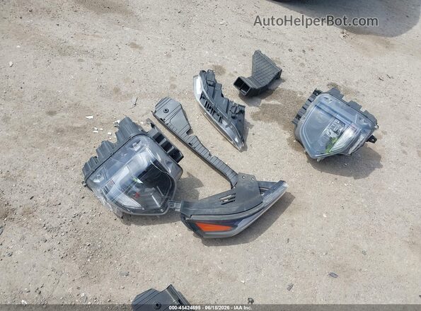 5NMS3CAD3KH063776 2019 HYUNDAI SANTA FE Красный Вид щитка приборов