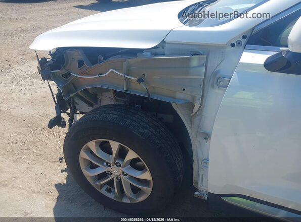 5NMS3CAD7KH074537 2019 HYUNDAI SANTA FE White Widok z przodu
