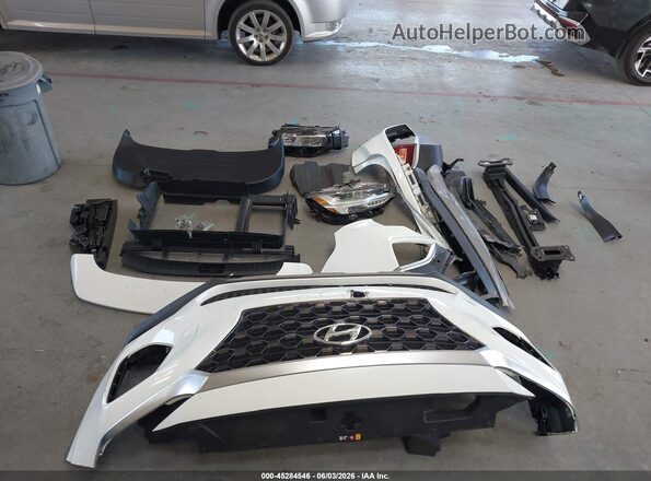5NMS53AA4KH019950 2019 HYUNDAI SANTA FE White Instrument cluster view