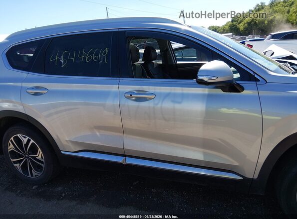 5NMS53AA4KH074026 2019 HYUNDAI SANTA FE Silver Rear interior view