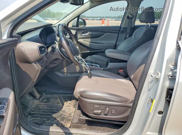 5NMS53AAXKH021010 2019 HYUNDAI SANTA Серебряный Вид салона спереди