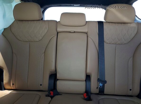 5NMS5DAL2MH363626 2021 HYUNDAI SANTA White Հետևի նստատեղերի տեսք
