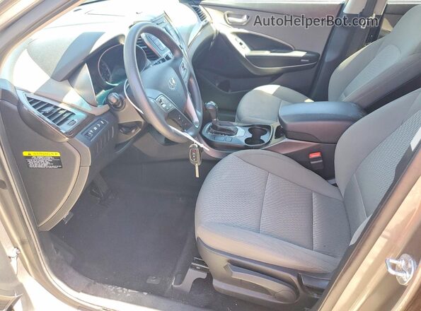 5NMZT3LB2HH037480 2017 HYUNDAI SANTA Серый Вид салона спереди