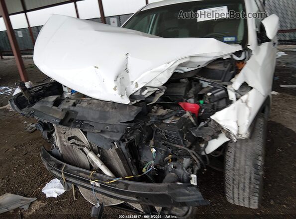 5NMZT3LB2JH074051 2018 HYUNDAI SANTA FE SPORT White Вид спереду
