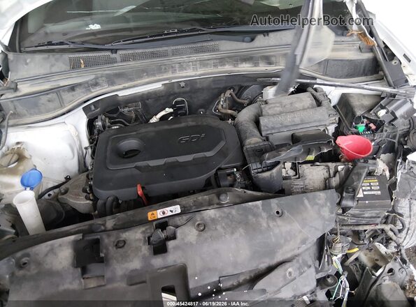 5NMZT3LB2JH074051 2018 HYUNDAI SANTA FE SPORT White Вид ззаду