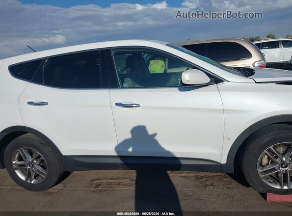 5NMZT3LB6JH089779 2018 HYUNDAI SANTA FE SPORT White Rear interior view