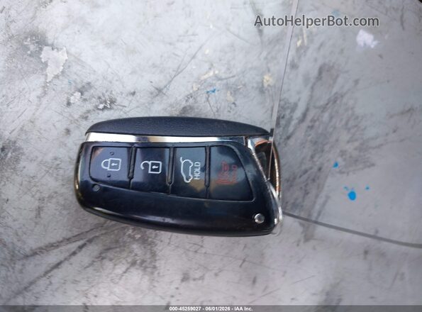 5NMZU3LB4JH095691 2018 HYUNDAI SANTA FE SPORT Silver Вид панелі приладів