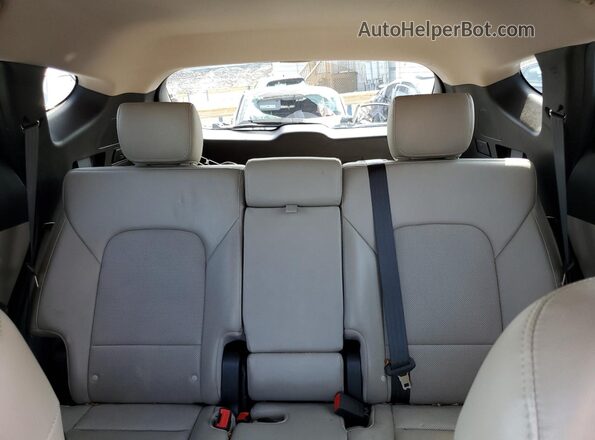 5NMZU3LB8HH014993 2017 HYUNDAI SANTA Blue Вид задніх сидінь