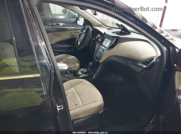 5NMZU3LB8HH048576 2017 HYUNDAI SANTA FE SPORT Black Front interior view