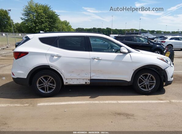 5NMZUDLB0HH002262 2017 HYUNDAI SANTA FE SPORT White Սալոնի հետևի տեսք