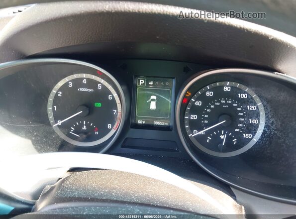 5NMZUDLB0HH032054 2017 HYUNDAI SANTA FE SPORT White Widok tylnych siedzeń