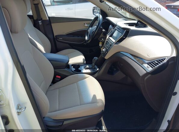 5NMZUDLB2HH019273 2017 HYUNDAI SANTA FE SPORT Белый Вид салона спереди