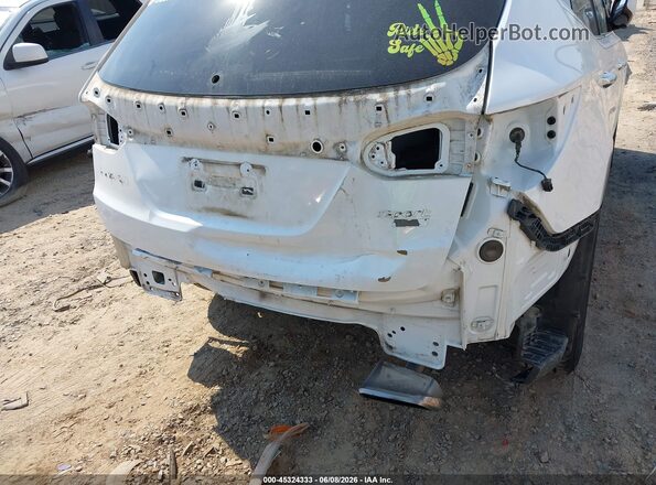 5NMZUDLB2HH019273 2017 HYUNDAI SANTA FE SPORT Белый Вид спереди