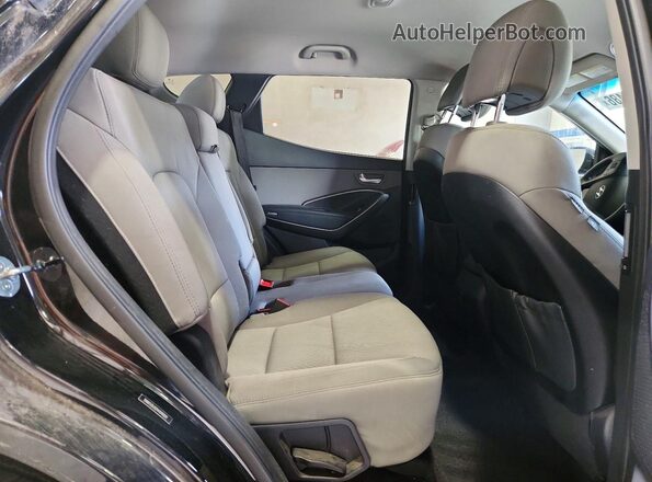 5NMZUDLB2HH040091 2017 HYUNDAI SANTA Black Вид задньої частини салону