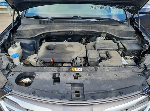 5NMZUDLB2JH100991 2018 HYUNDAI SANTA Blue Vista del compartimento del motor