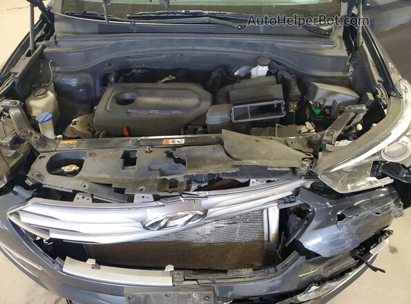 5NMZUDLB3HH030394 2017 HYUNDAI SANTA Black Engine compartment view