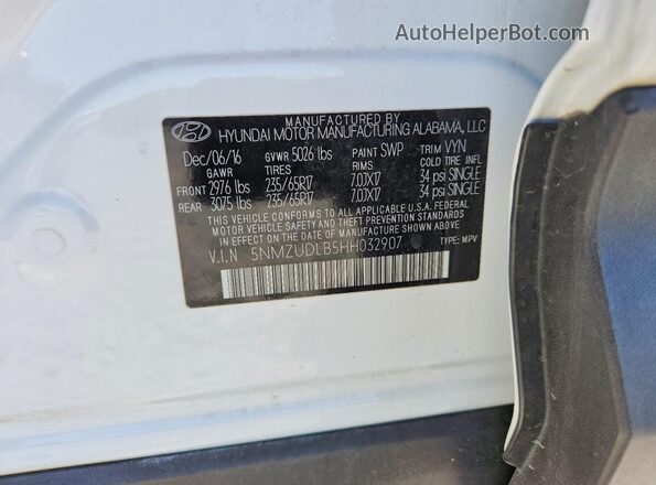 5NMZUDLB5HH032907 2017 HYUNDAI SANTA White Engine compartment view