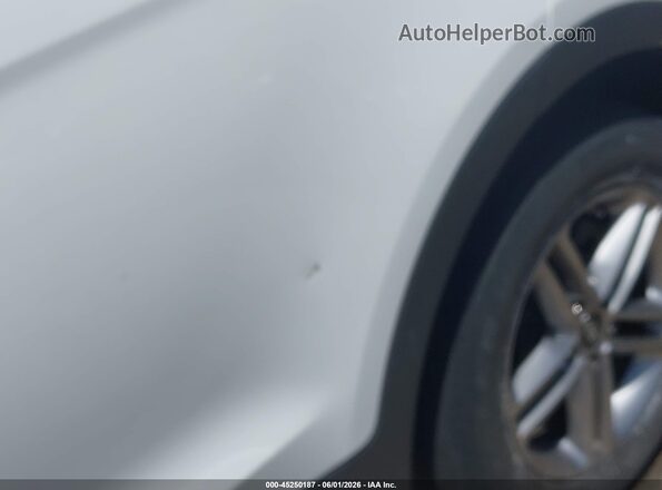 5NMZUDLB9HH051041 2017 HYUNDAI SANTA FE SPORT White 