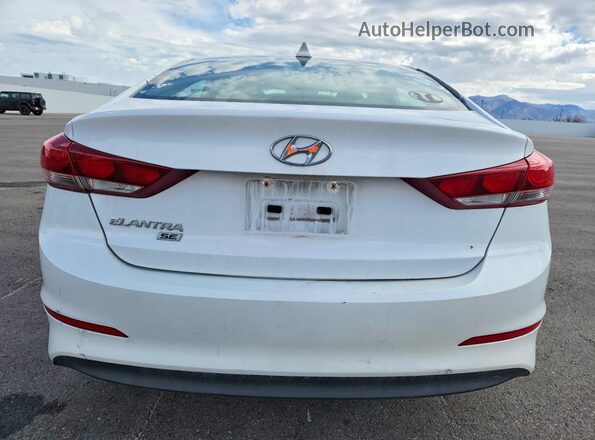 5NPD74LF0HH189073 2017 HYUNDAI ELANTRA White 