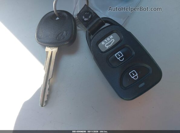 5NPD74LF0KH482916 2019 HYUNDAI ELANTRA White Вид панелі приладів