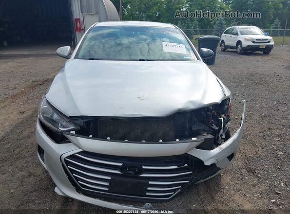 5NPD74LF1JH322798 2018 HYUNDAI ELANTRA Серебряный Вид щитка приборов