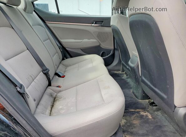 5NPD74LF1JH338466 2018 HYUNDAI ELANTRA Черный Вид задних сидений