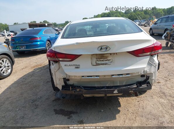 5NPD74LF1JH341013 2018 HYUNDAI ELANTRA White ხელსაწყოთა პანელის ხედი