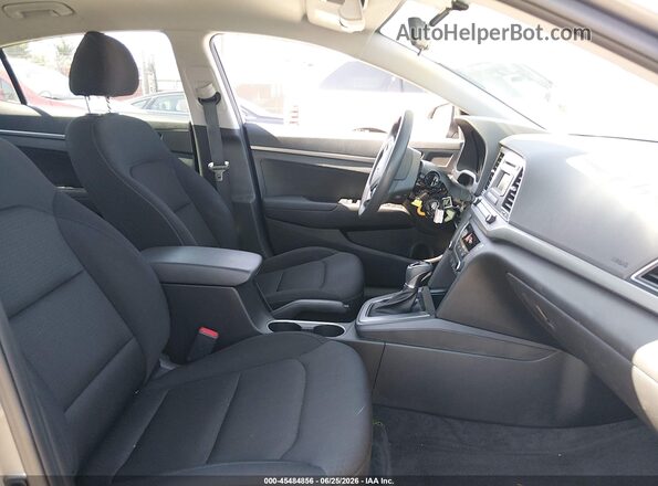 5NPD74LF1JH347037 2018 HYUNDAI ELANTRA Gray Вид салону спереду
