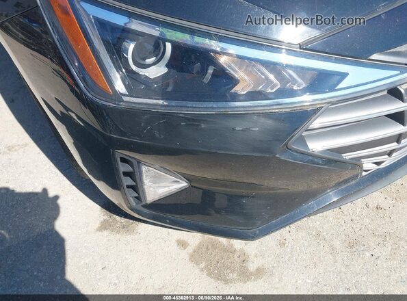5NPD74LF1LH602904 2020 HYUNDAI ELANTRA Black წინა ხედი