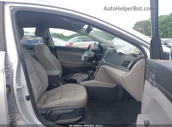 5NPD74LF2HH140375 2017 HYUNDAI ELANTRA Silver Vista interior delantera