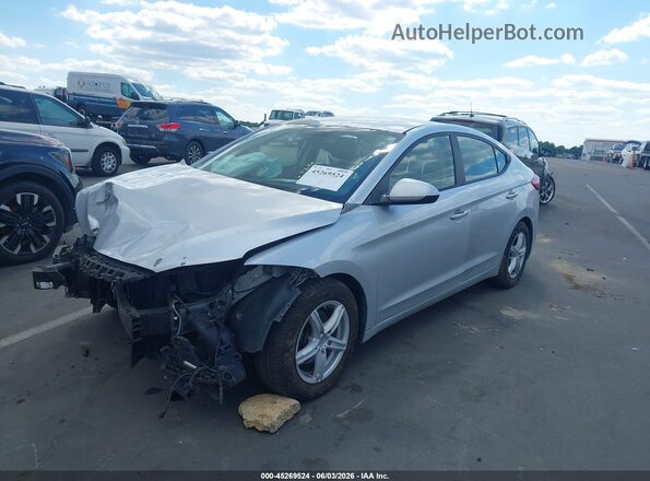 5NPD74LF2HH140375 2017 HYUNDAI ELANTRA Silver Vista tres cuartos delantera izquierda