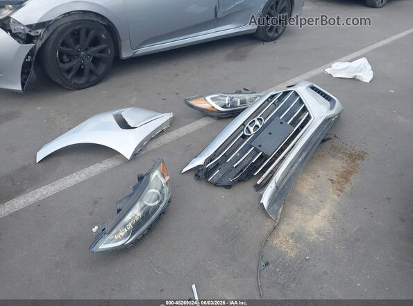 5NPD74LF2HH140375 2017 HYUNDAI ELANTRA Silver Vista del salpicadero