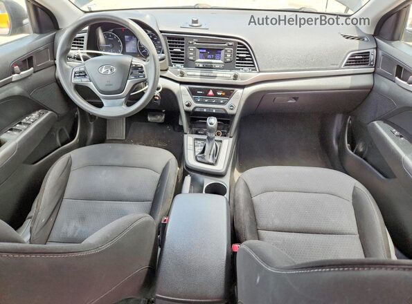 5NPD74LF2JH349704 2018 HYUNDAI ELANTRA Black Dashboard view
