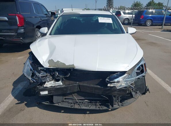 5NPD74LF2KH473084 2019 HYUNDAI ELANTRA White 