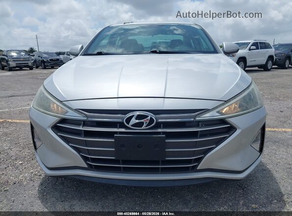5NPD74LF2KH486689 2019 HYUNDAI ELANTRA Silver Widok z przodu
