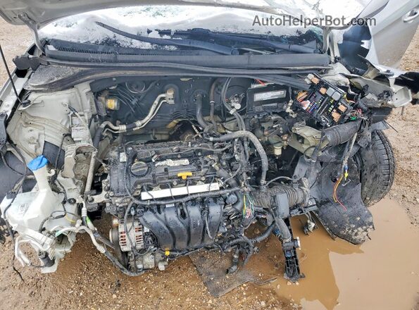 5NPD74LF2LH590259 2020 HYUNDAI ELANTRA Silver უკანა სალონის ხედი