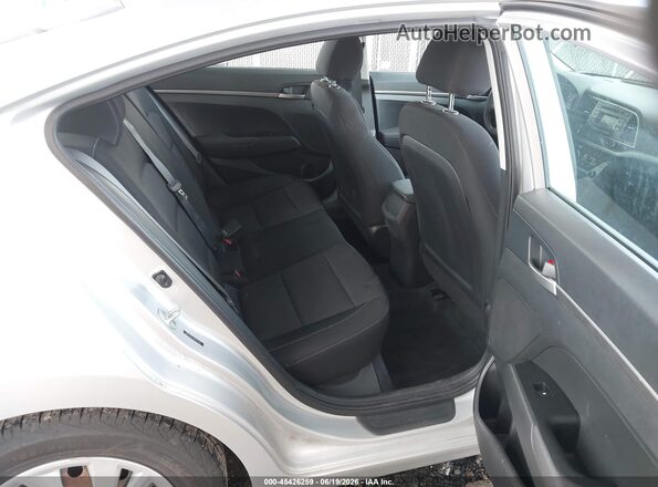5NPD74LF3JH275788 2018 HYUNDAI ELANTRA Silver VIN կոդի պիտակի տեսք
