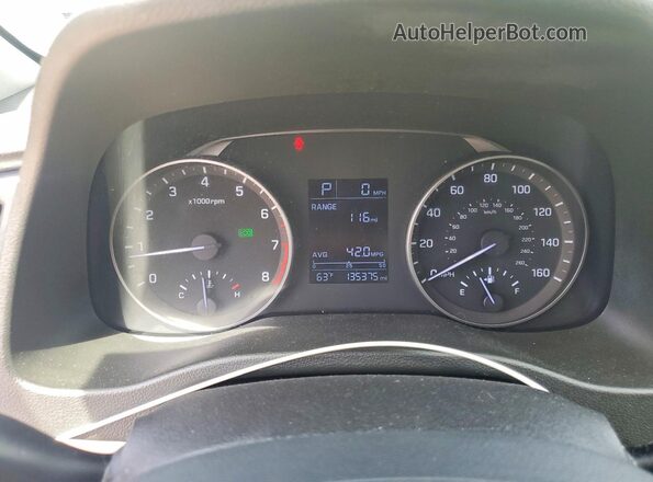 5NPD74LF3JH354586 2018 HYUNDAI ELANTRA Black 