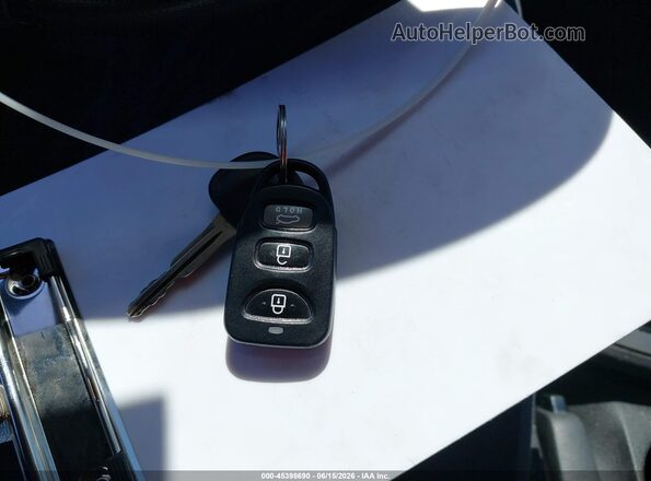 5NPD74LF3KH424962 2019 HYUNDAI ELANTRA Silver 