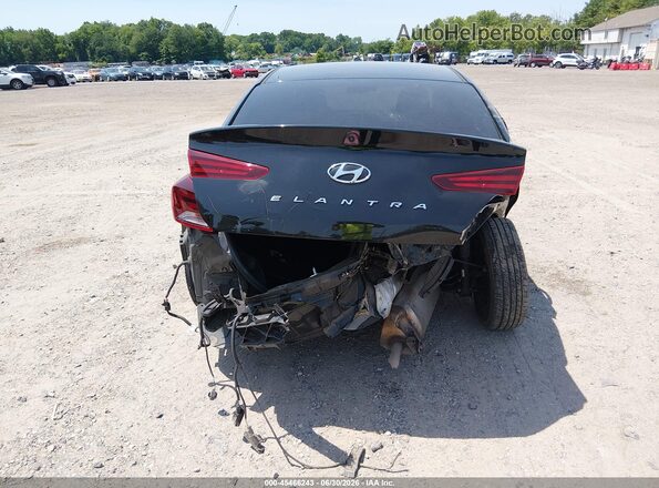 5NPD74LF3LH529731 2020 HYUNDAI ELANTRA Black Widok z przodu