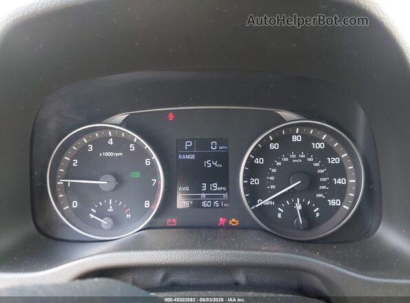 5NPD74LF4HH161101 2017 HYUNDAI ELANTRA White Widok tylnych siedzeń