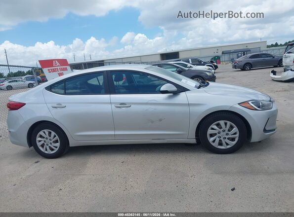 5NPD74LF4HH182918 2017 HYUNDAI ELANTRA Silver Widok wnętrza z tyłu