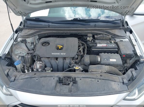 5NPD74LF4HH182918 2017 HYUNDAI ELANTRA Silver Widok z tyłu
