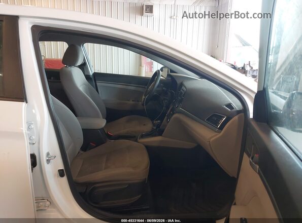 5NPD74LF5HH112778 2017 HYUNDAI ELANTRA White 