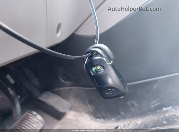 5NPD74LF5HH125823 2017 HYUNDAI ELANTRA Silver Вид панелі приладів